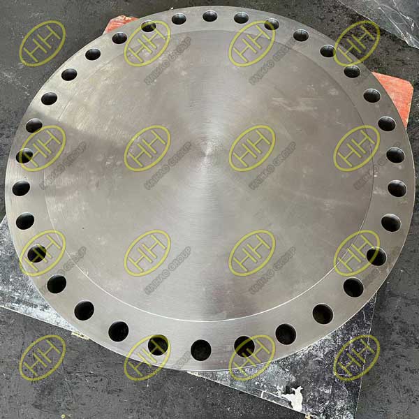 ASME B16.47A A105N RF blind flange